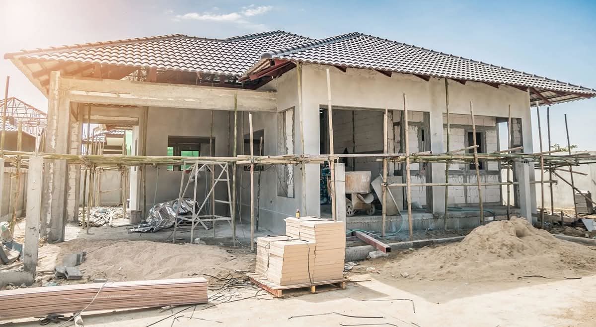 Scotch Score Holdings building contractors at work in Gauteng and Cape Town